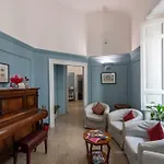 Oda ve Kahvaltı Aragonese Luxury Napoli