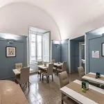 Oda ve Kahvaltı Aragonese Luxury