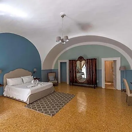 Bed & Breakfast Aragonese Luxury Napoli