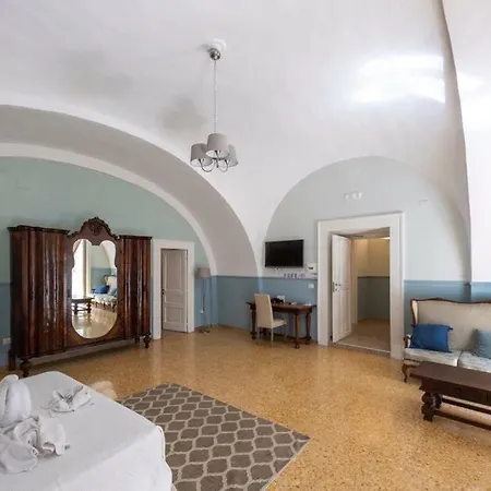 Aragonese Luxury Bed and breakfast