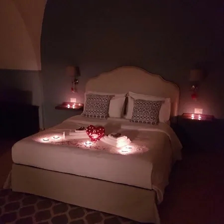 Frühstückspension Aragonese Luxury 3*