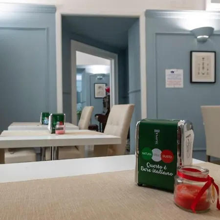 Frühstückspension Aragonese Luxury